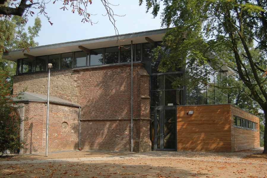 anbau-kirche-hochwertige-verarbeitung.jpg