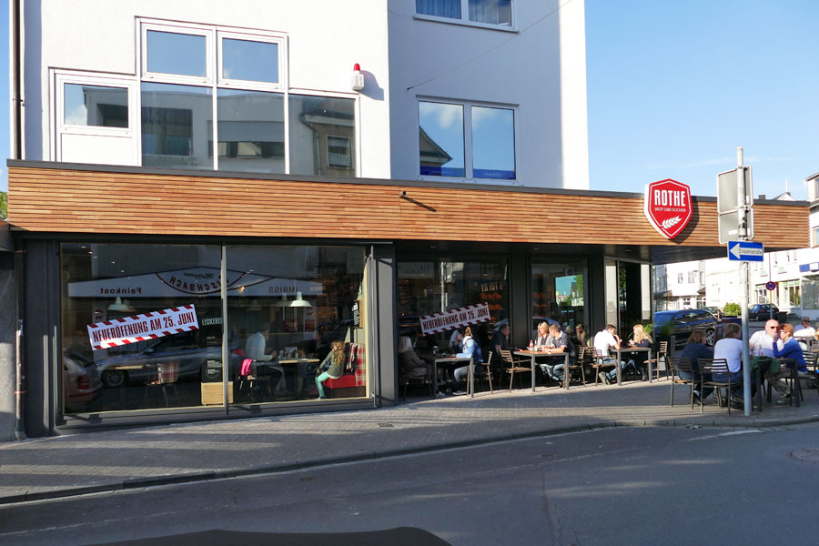 design-backshop-holz-fassade-anbau.jpg