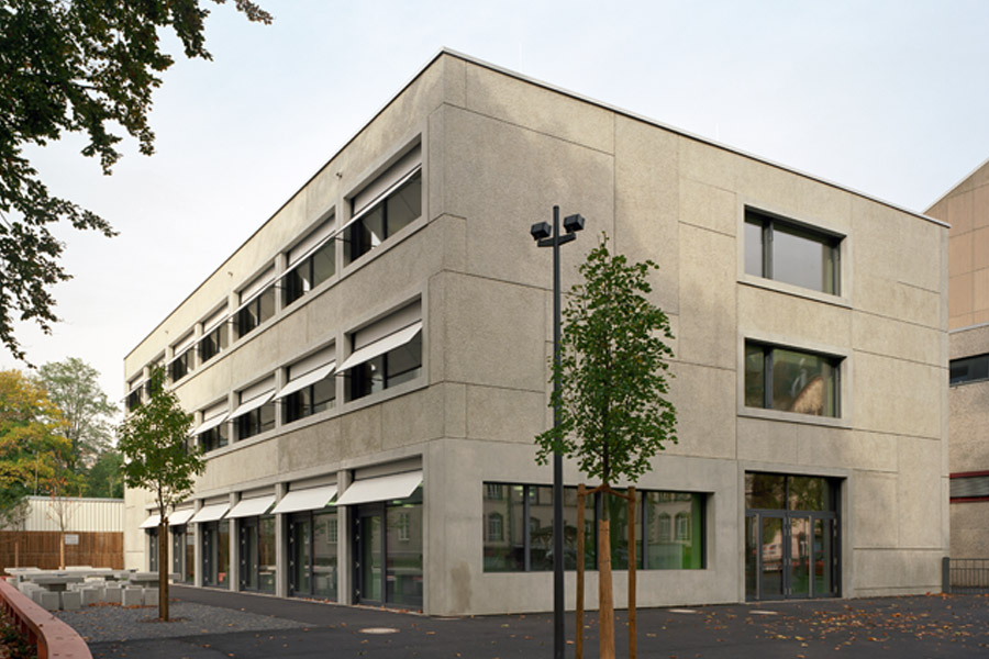oeffentliches-gebaeude-design-neubau.jpg
