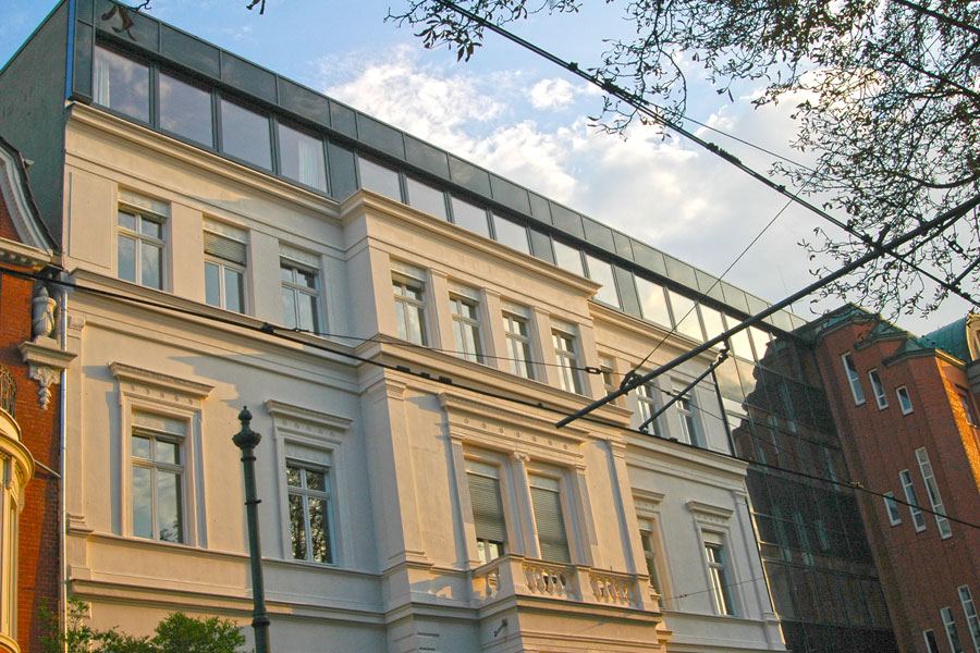 pfosten-riegel-glasfassade-schule.jpg