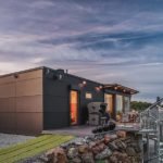 Wohnmodul mit HPL-Fassade und Terrasse