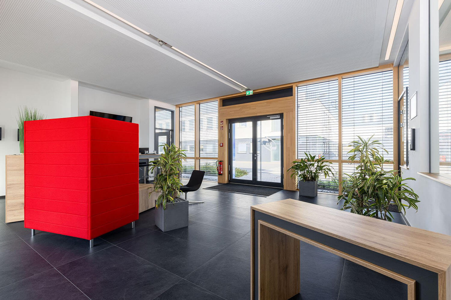 russ-holzbau-referenz-neubau-empfangsgebaeude-4